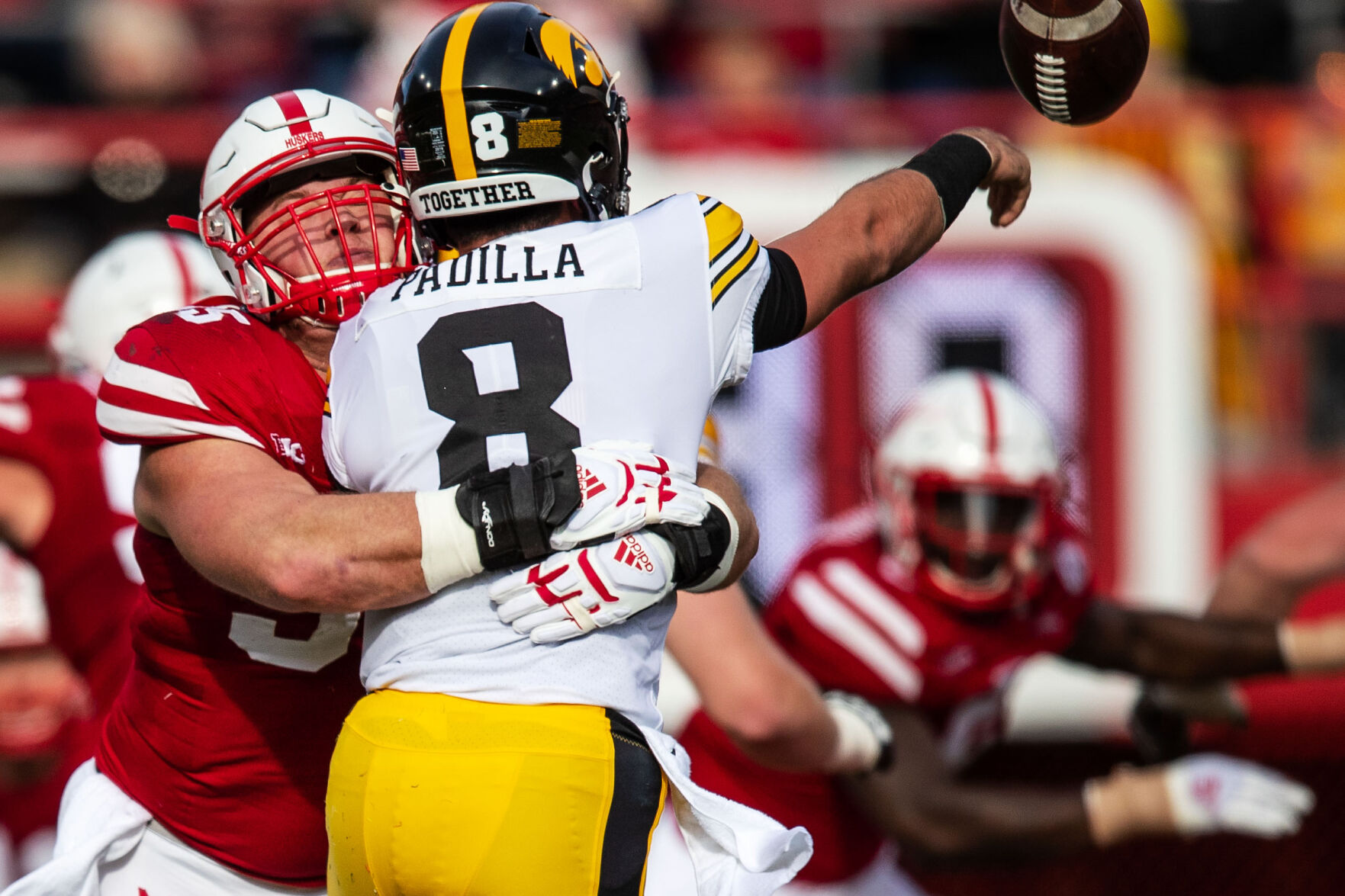 112721-owh-spo-nebraskaiowa-pic-cm009.jpg